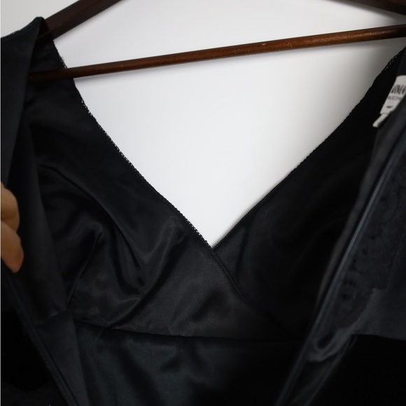 Armani Collezioni Black Tier Lace Midi Party Dress - Picture 12 of 15